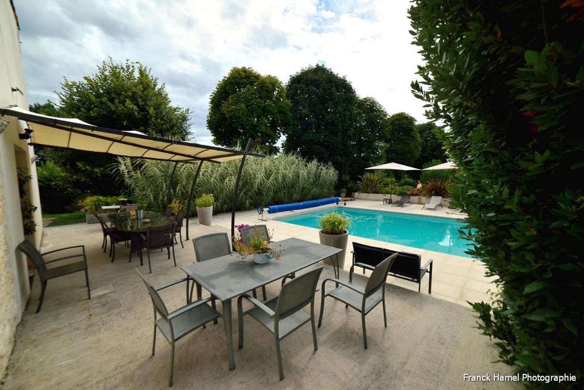 Le Clos Des Oiseaux Saintes Exterior foto